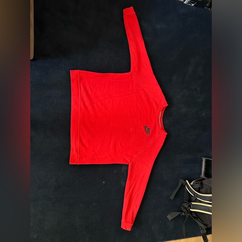 Nike red crewneck sweat shirt